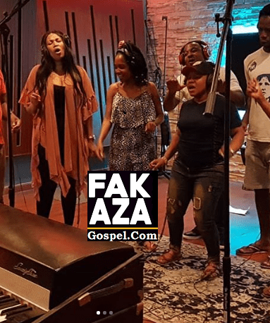 Soweto Gospel Choir – Loliwe